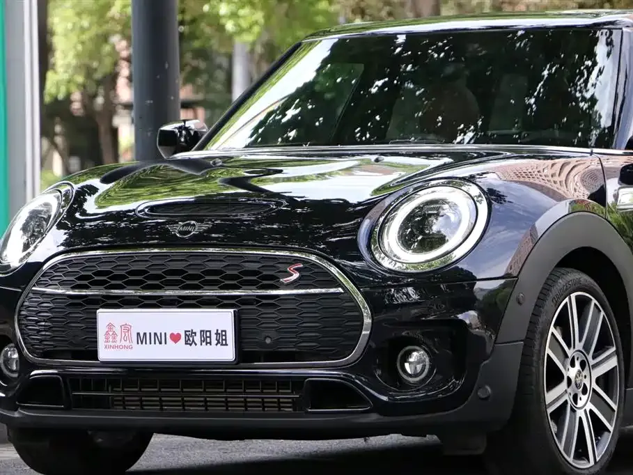 MINI Clubman — фото 6