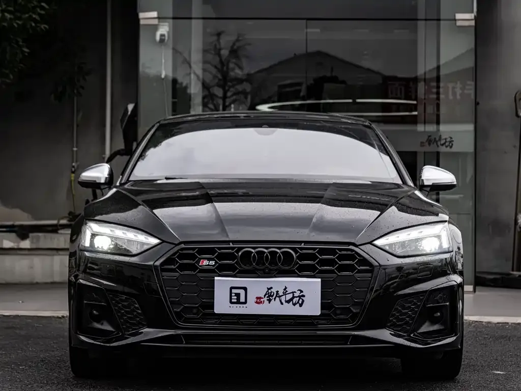 Audi S5 2023 из CN, фото 2