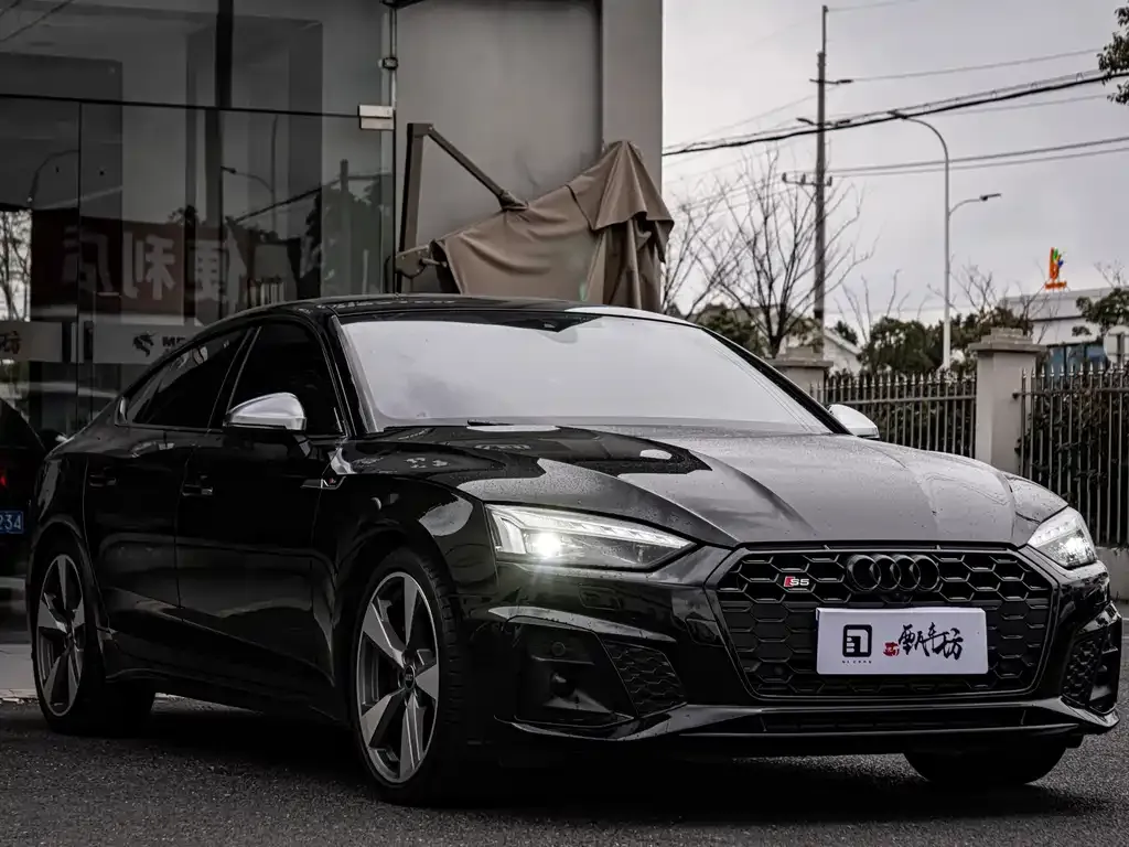 Audi S5 2023 из CN, фото 3