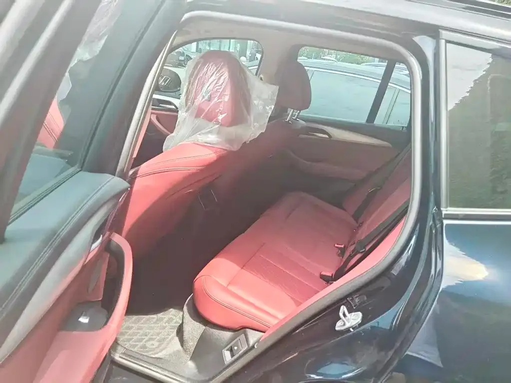 BMW iX3 2024 из CN, фото 5