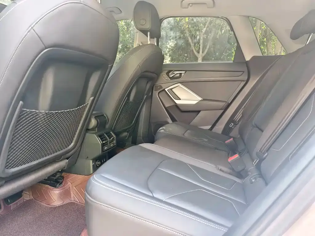 Audi Q3 2021 из CN, фото 10