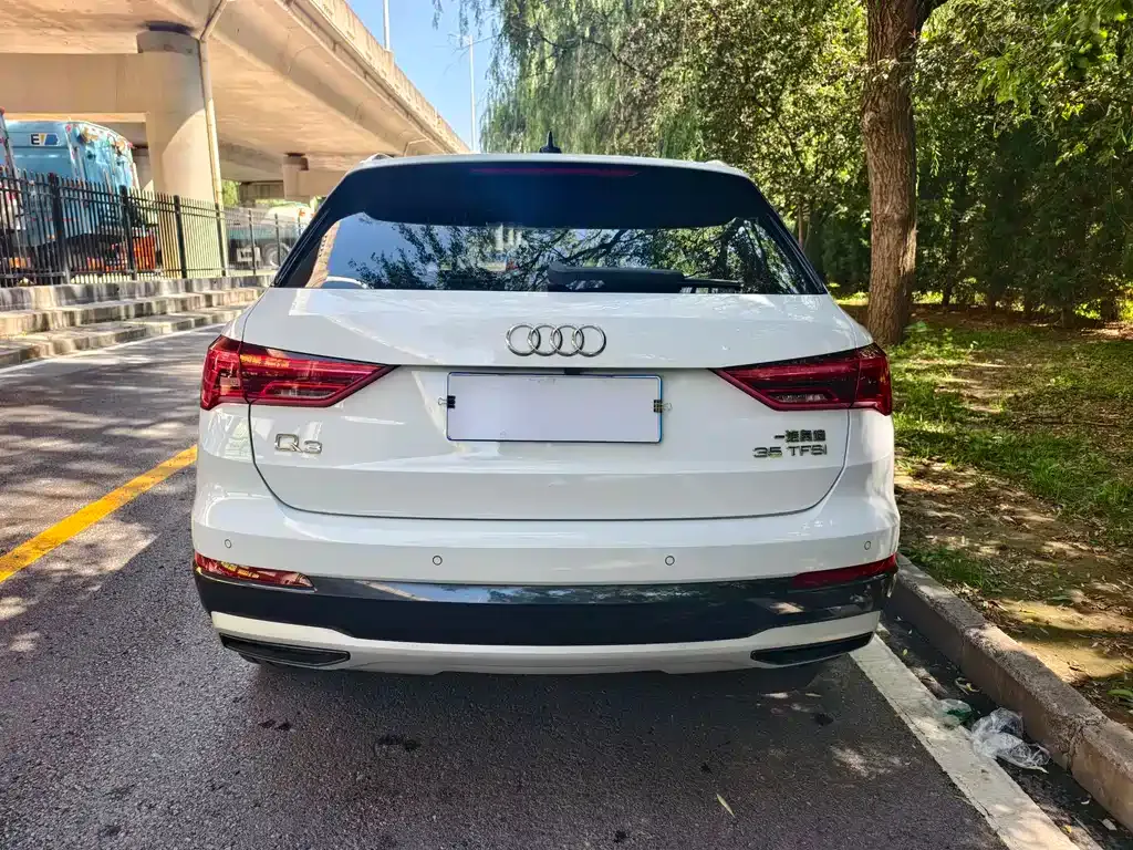Audi Q3 2021 из CN, фото 2