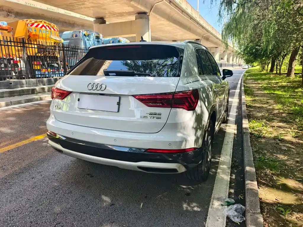 Audi Q3 2021 из CN, фото 3