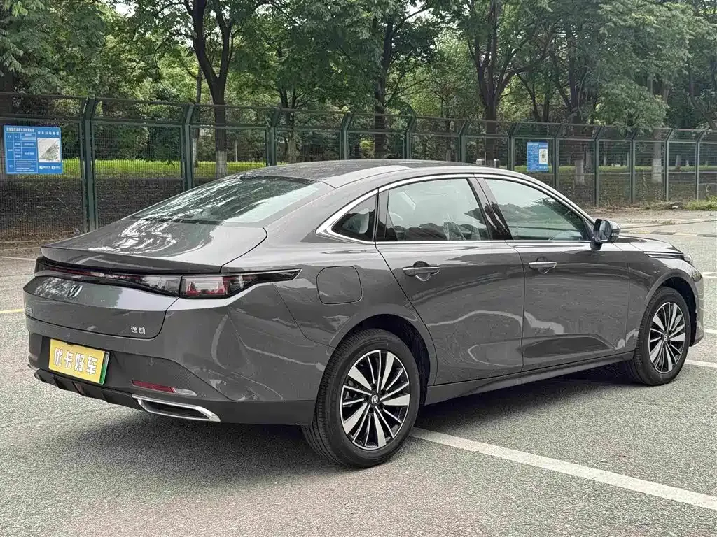 Changan Eado PHEV 2026 из CN, фото 5