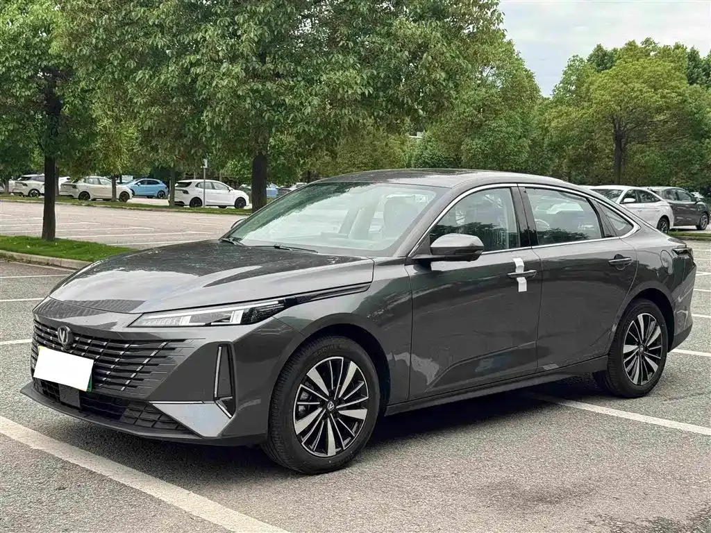 Changan Eado PHEV 2026 из CN, фото 6