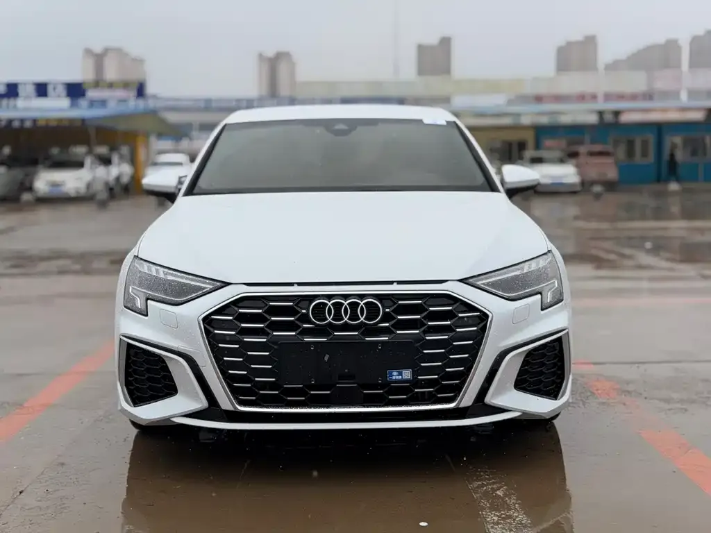 Audi A3 — фото 2