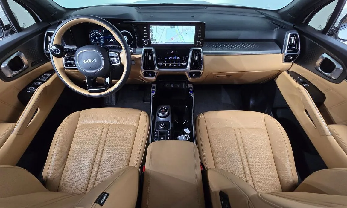 Kia Sorento — фото 9