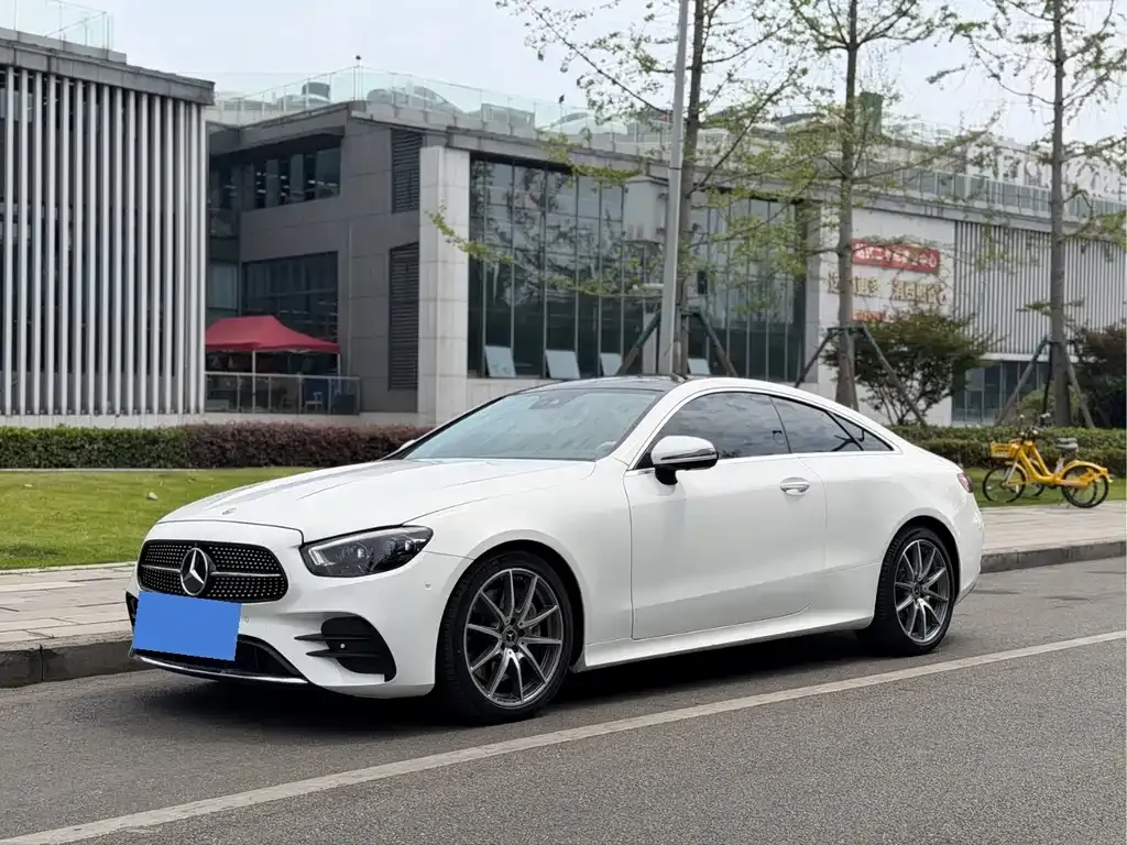 Mercedes-Benz E-Class (Import) — фото 1