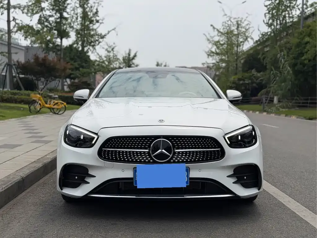 Mercedes-Benz E-Class (Import) — фото 2