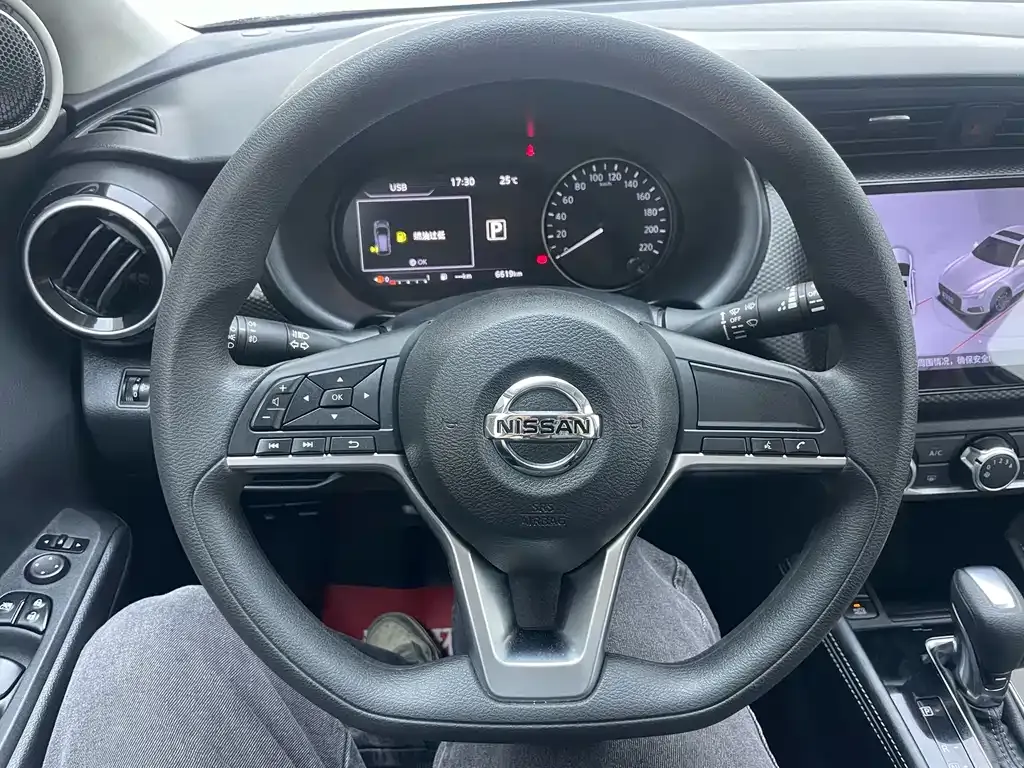 Nissan Kicks 2023 из CN, фото 10