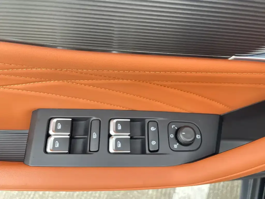 Geely Haoyue L 2025 из CN, фото 4