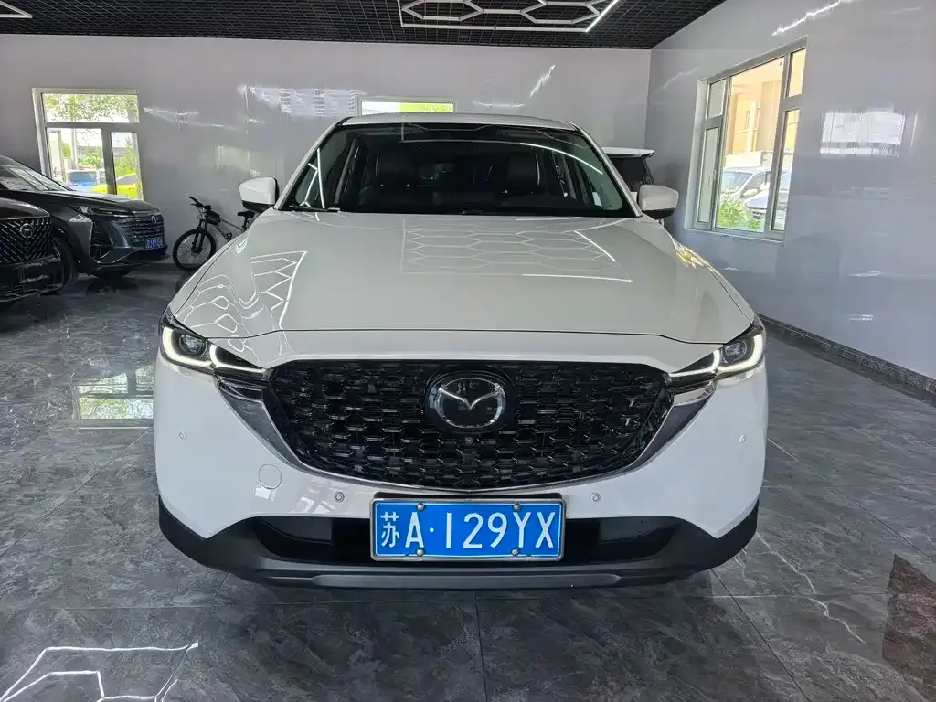 Mazda CX-5 — фото 1