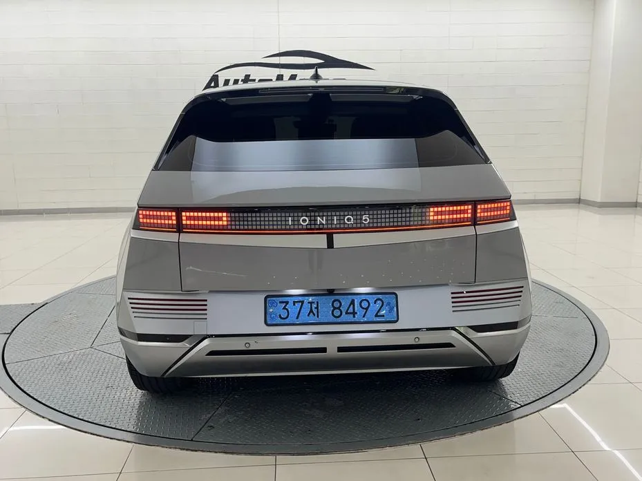 Hyundai Ioniq5 — фото 9