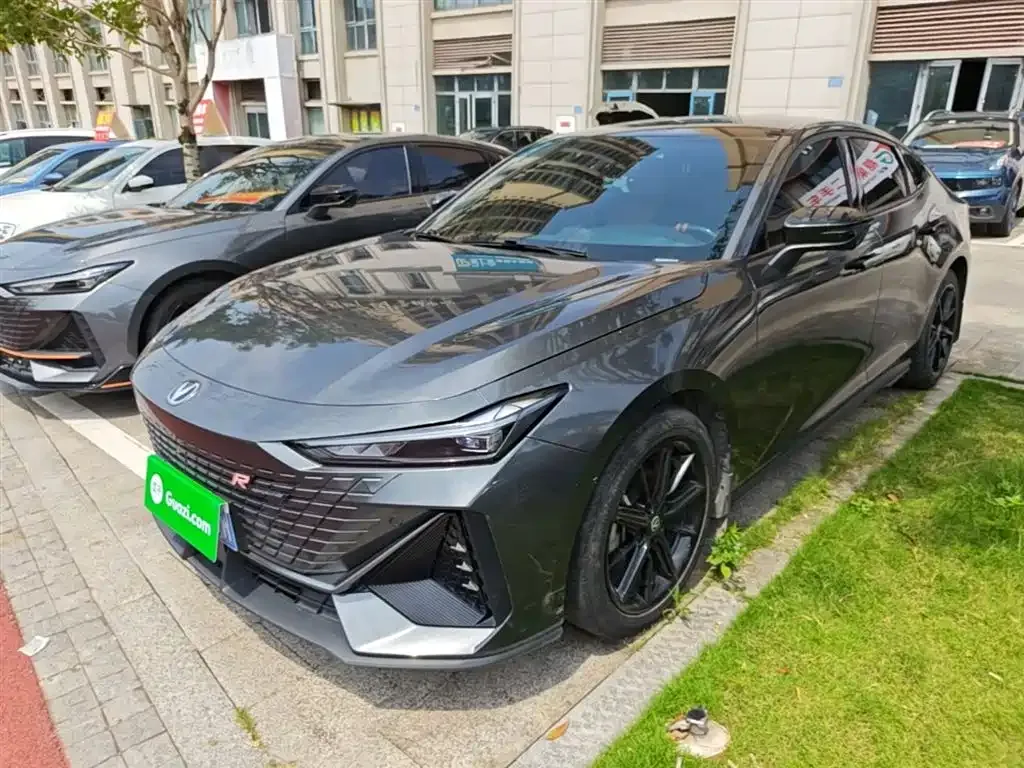 Changan UNI-V
