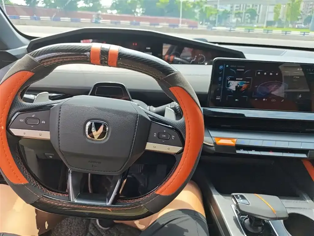 Changan UNI-V 2023 из CN, фото 8