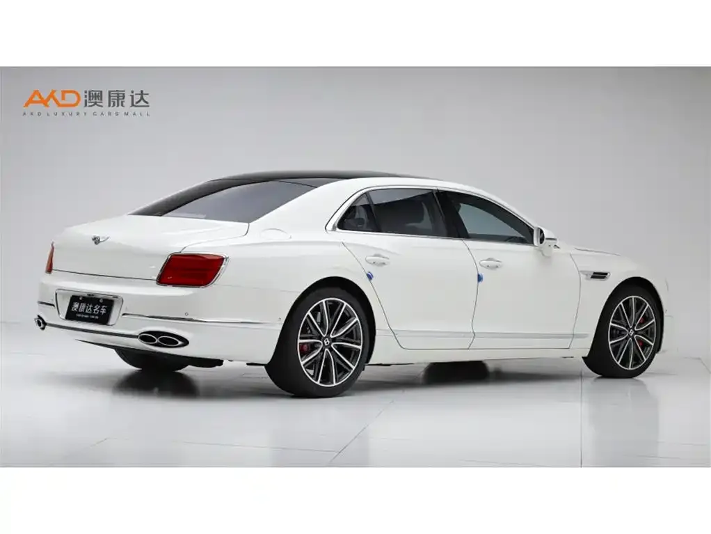 Bentley Flying Spur 2021 из CN, фото 6