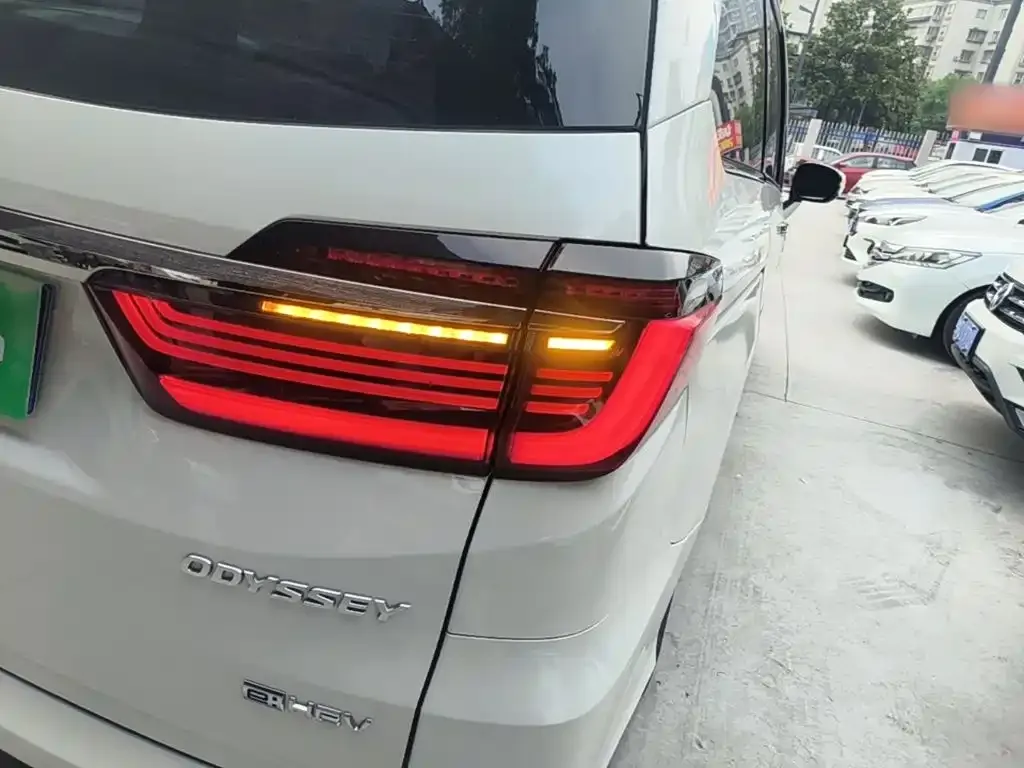 Honda Odyssey 2023 из CN, фото 4
