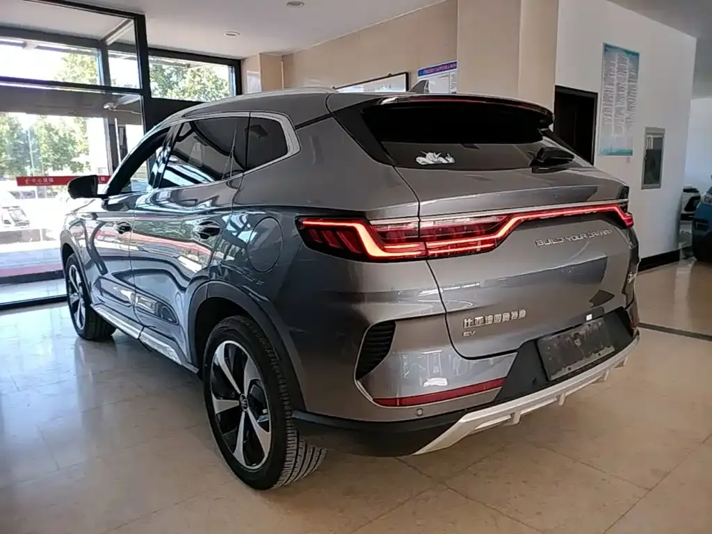 BYD PLUS New Energy — фото 10