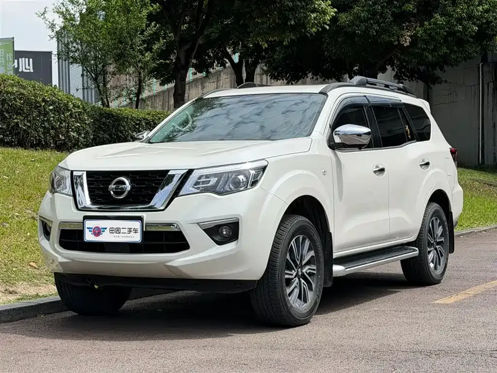 Nissan Terra