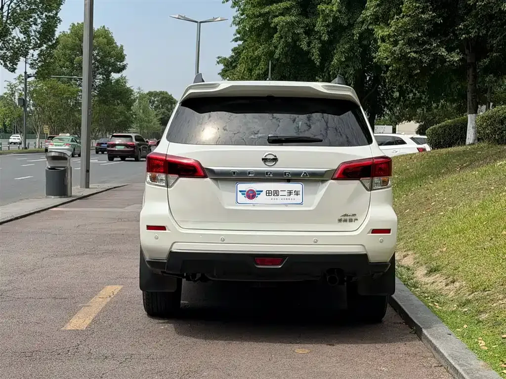 Nissan Terra 2023 из CN, фото 2