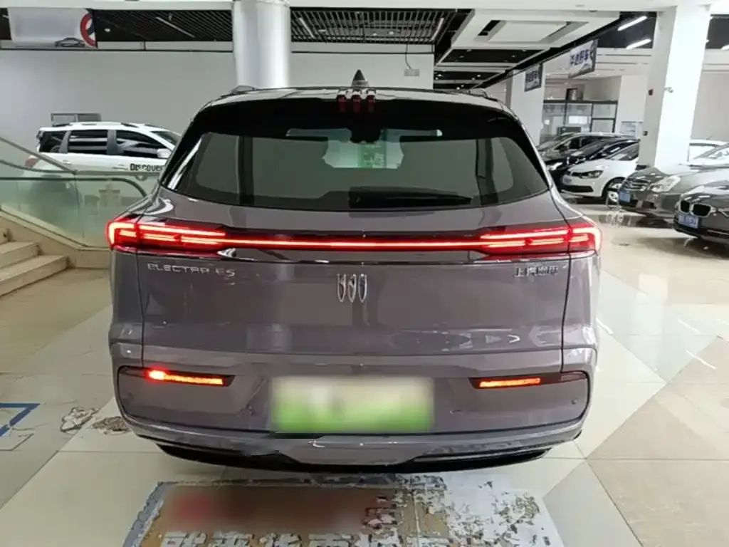 Buick E5 2025 из CN, фото 8