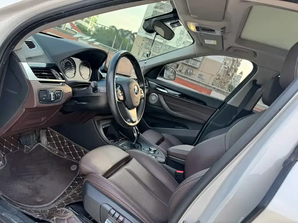 BMW X1 2021 из CN, фото 2