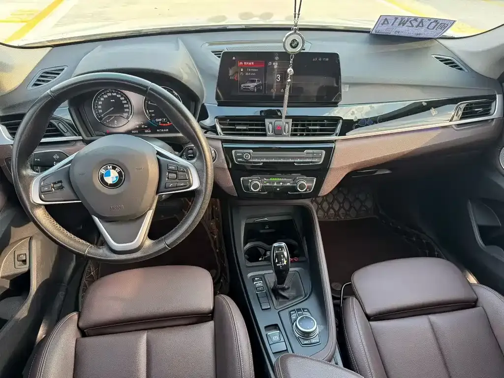BMW X1 2021 из CN, фото 4