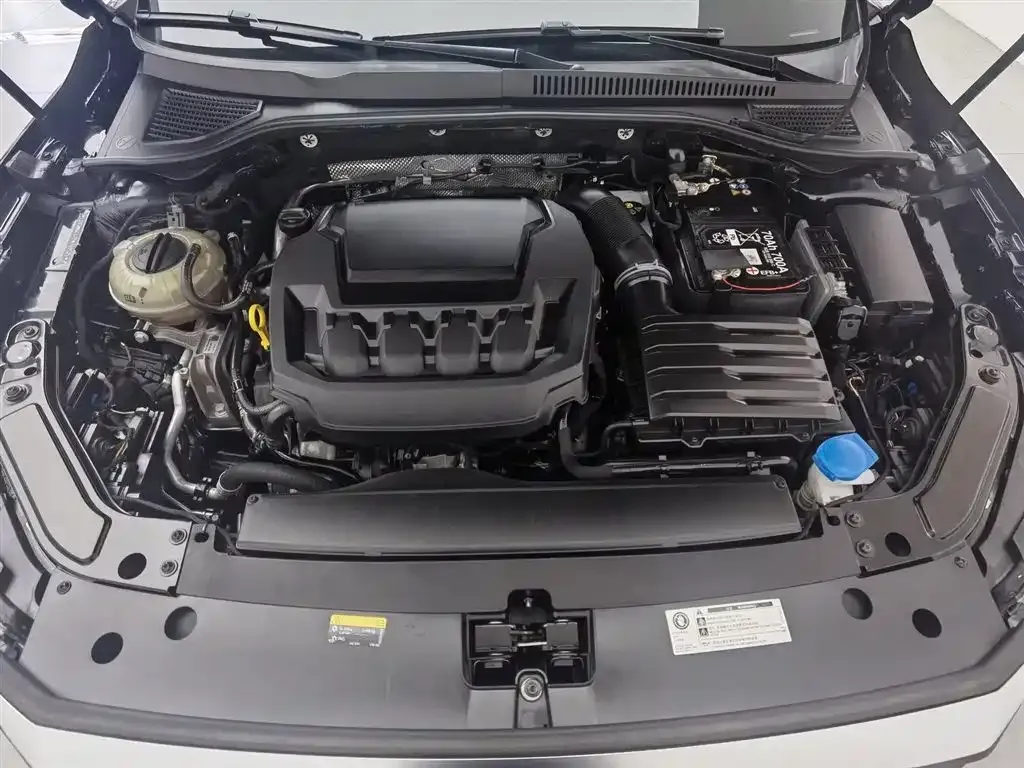 Volkswagen Passat — фото 9