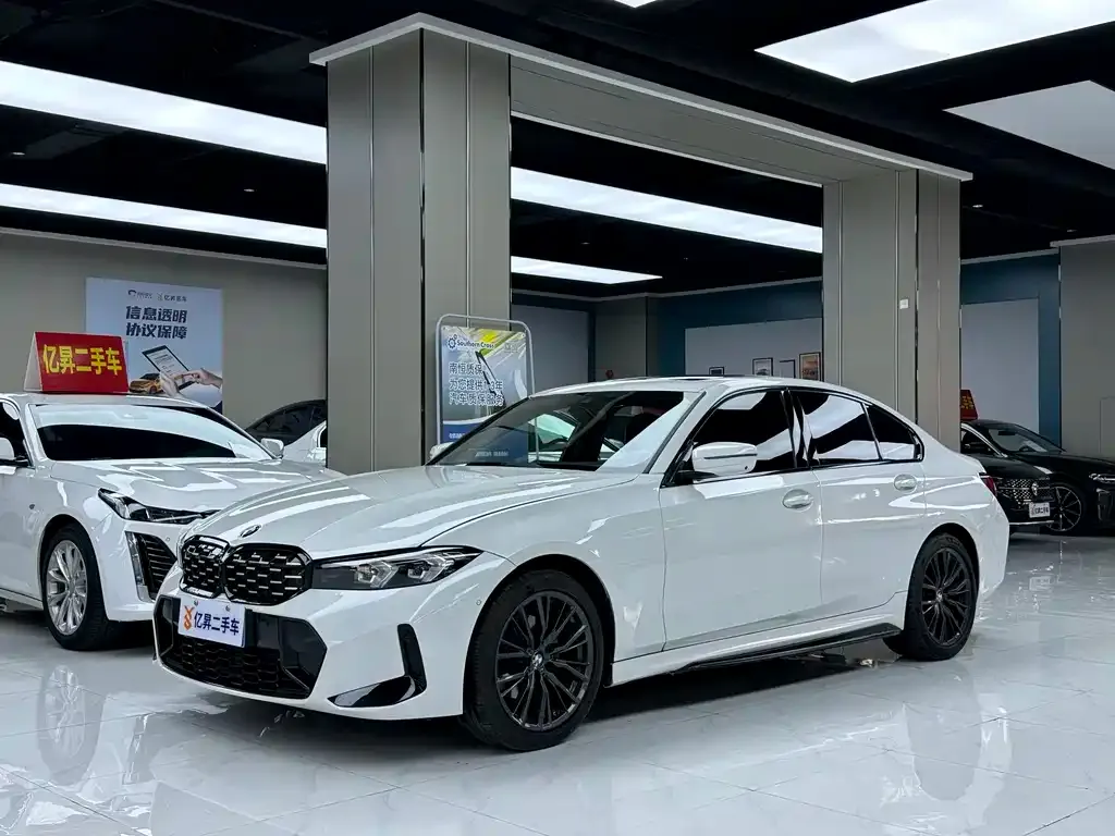 BMW 3 Series — фото 1