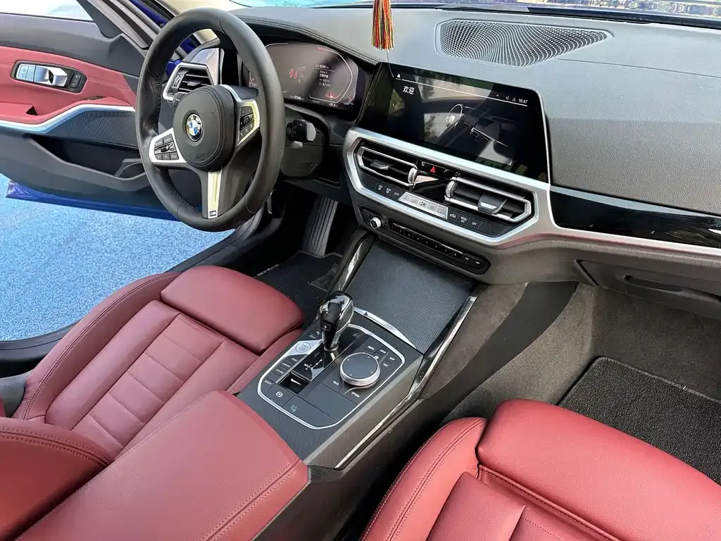 BMW 3 Series 2021 из CN, фото 8