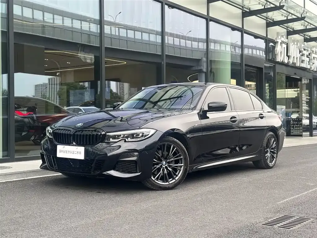 BMW 3 Series — фото 1