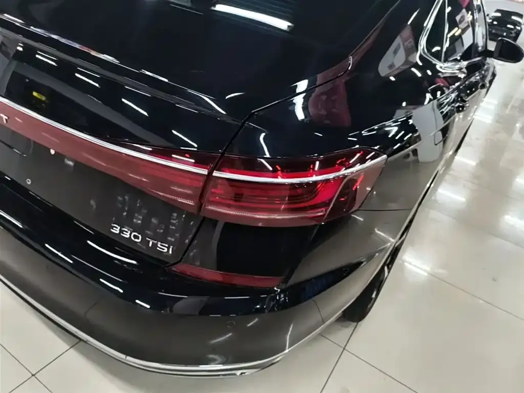Volkswagen Passat — фото 6