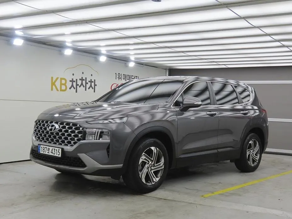 Hyundai Santafe — фото 1
