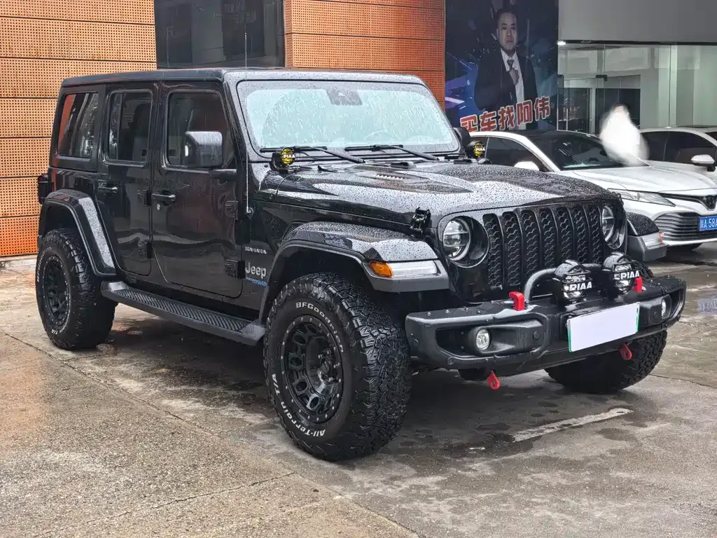 Jeep Wrangler PHEV 2022 из CN, фото 9