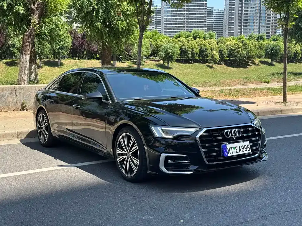 Audi A6L — фото 8