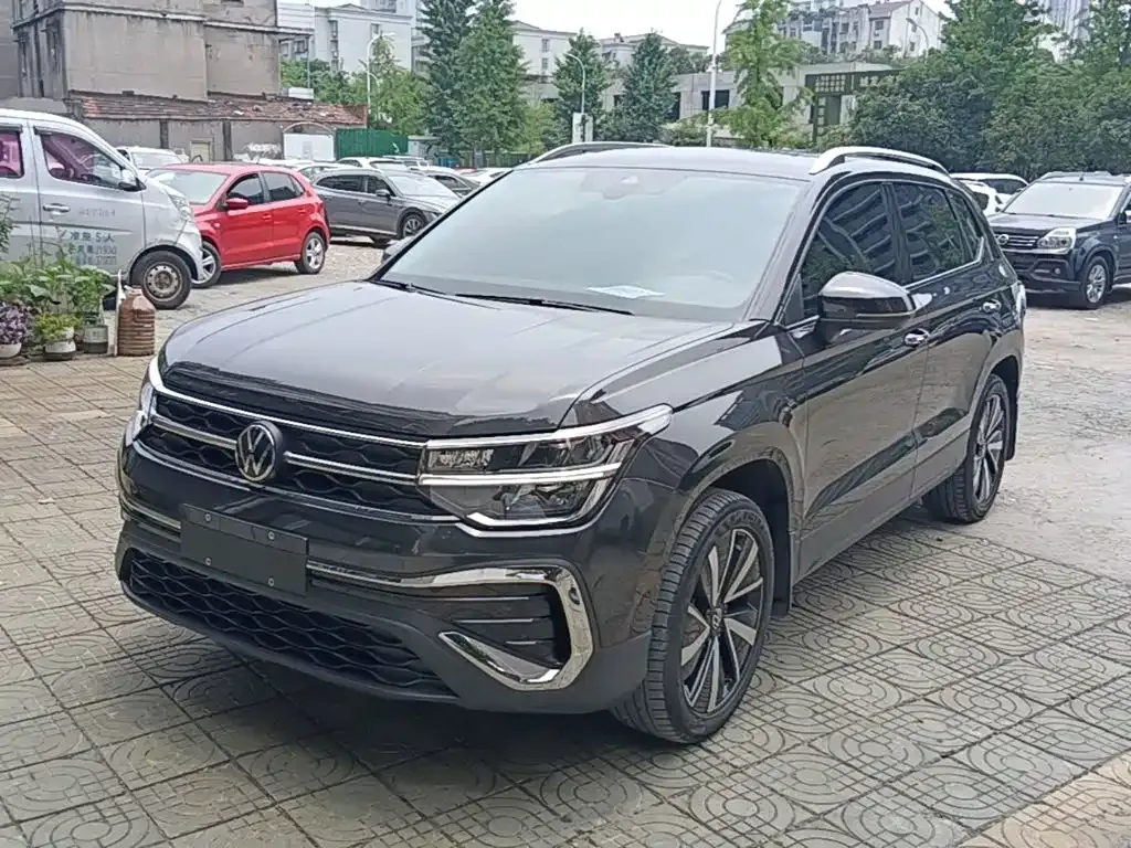 Volkswagen Tharu — фото 1