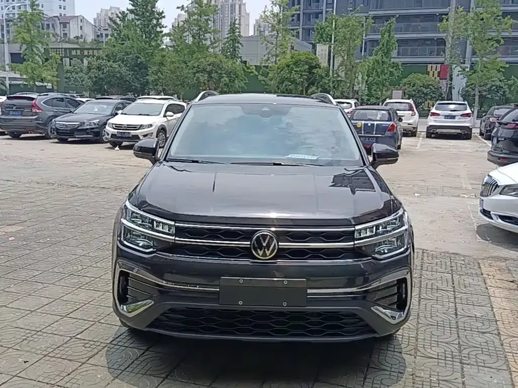 Volkswagen Tharu — фото 9