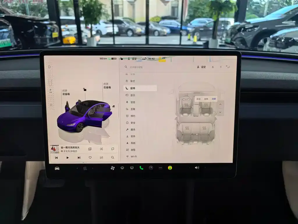 Tesla Model 3 — фото 2