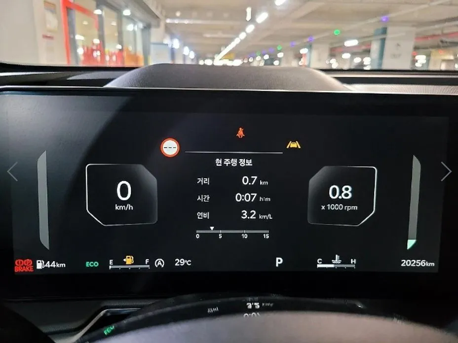 Kia Sorento 2024 из KR, фото 2