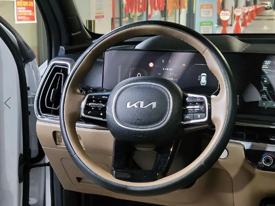 Kia Sorento 2024 из KR, фото 3