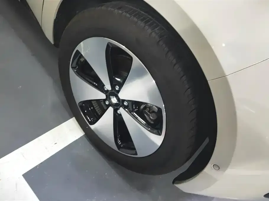 Baojun Yunduo 2023 из CN, фото 7