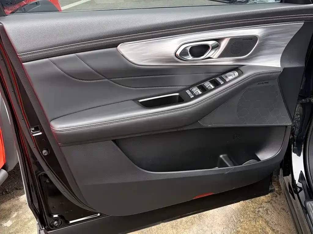 GAC Motor Trumpchi GS8 — фото 4