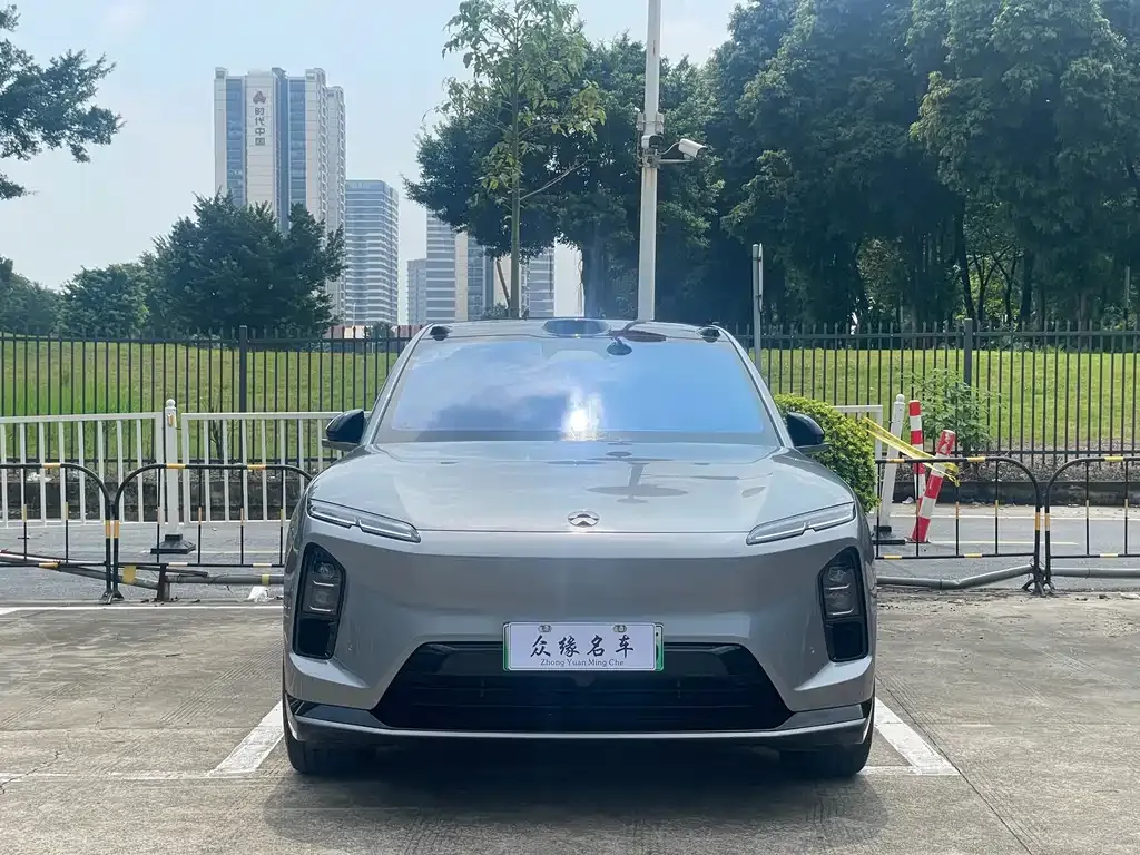 NIO EC6 — фото 10