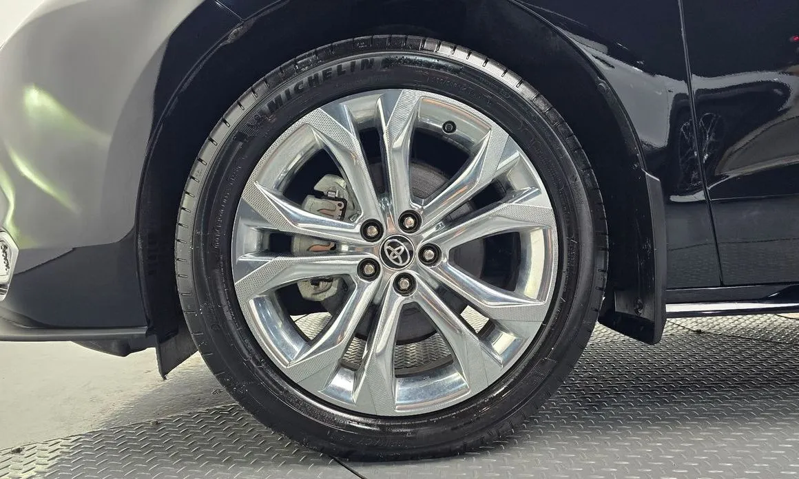 Toyota Sienna 2023 из KR, фото 7