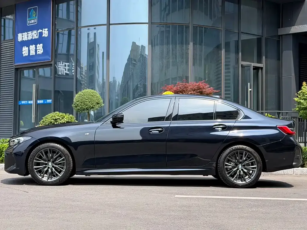 BMW 3 Series 2024 из CN, фото 5