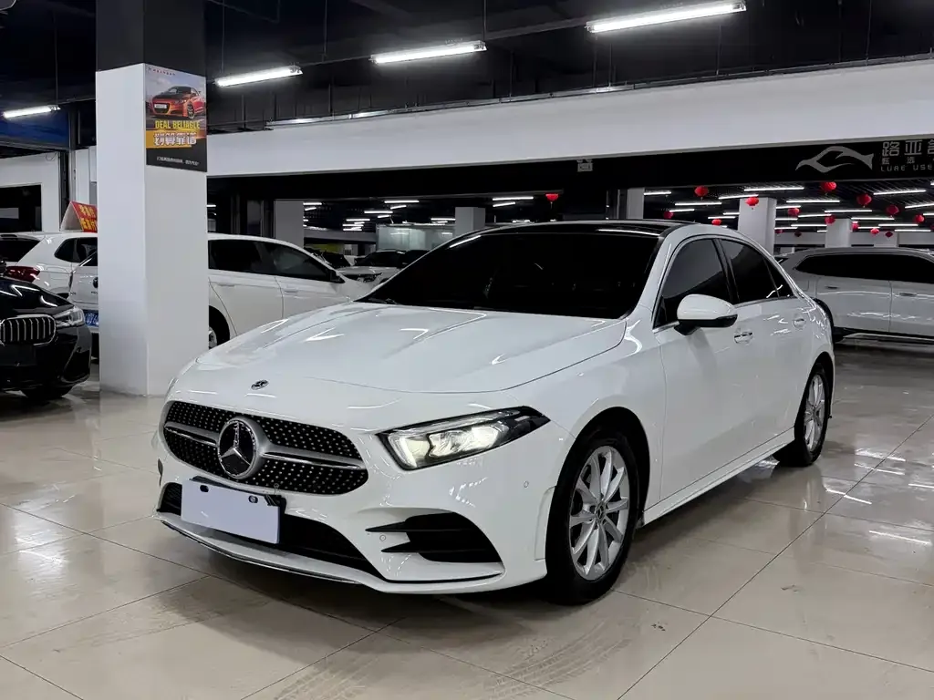 Mercedes-Benz A-Class — фото 1
