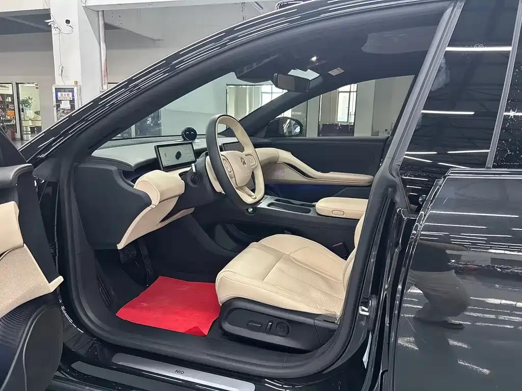 NIO ET5T 2024 из CN, фото 5