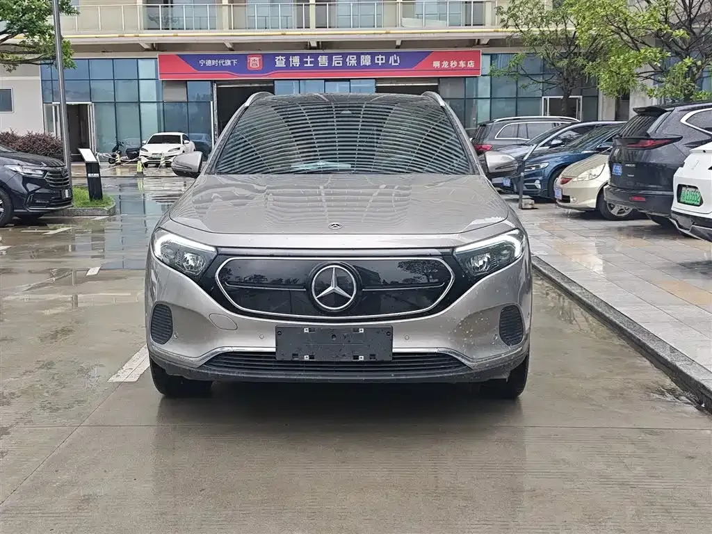 Mercedes-Benz EQA 2023 из CN, фото 4