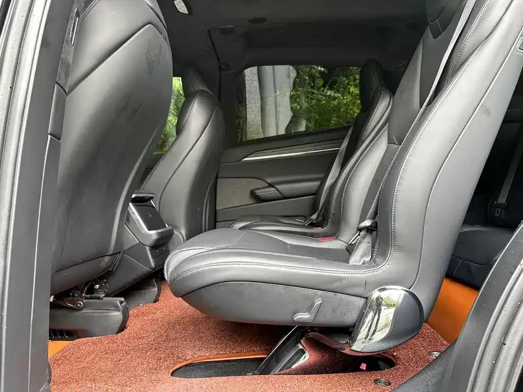 Tesla Model X 2023 из CN, фото 3
