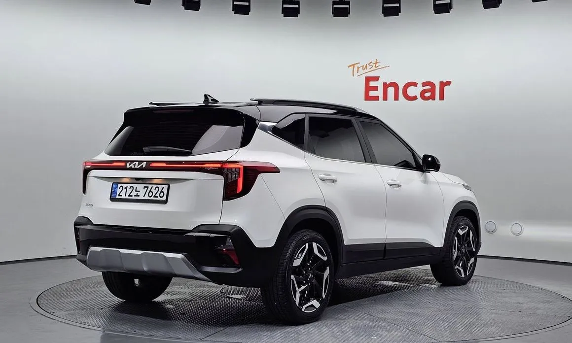 Kia Seltos 2024 из KR, фото 2